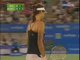 Sydney 2007 - Vaidisova vs Ivanovic - great shot