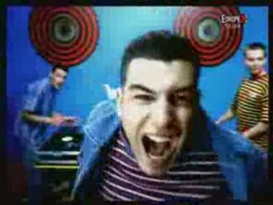 "Simple et funky" par Alliance  ethnik