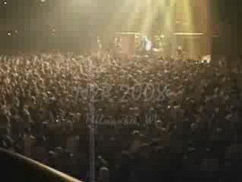 N2R 2008 - Shinedown causes the crowd to go nuts