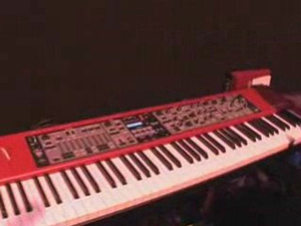 Clavier Nord Stage  EX (La Boite Noire)