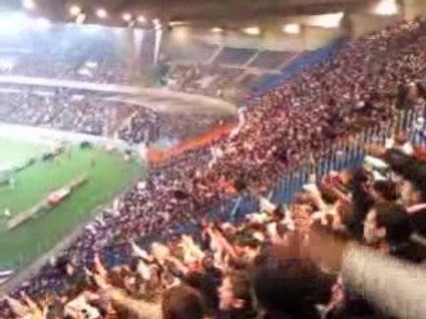 Echange Boulogne-Auteuil PSG-LYON