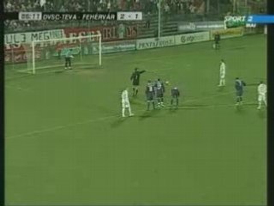 Dvsc-fehervar-but-contre-camp