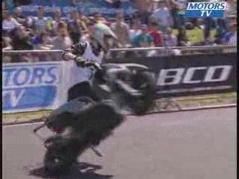 Finale demo de stunt en scooter au stunt bike show 2007