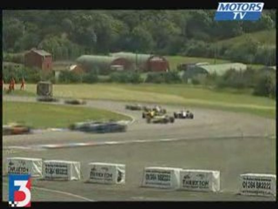 British F3 Thruxton : depart course 1