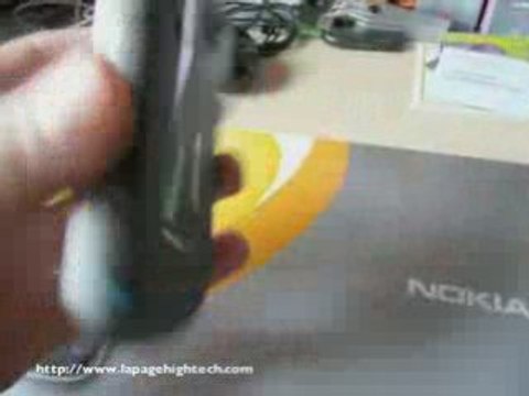 Déballage et présentation du Nokia 6220 Classic