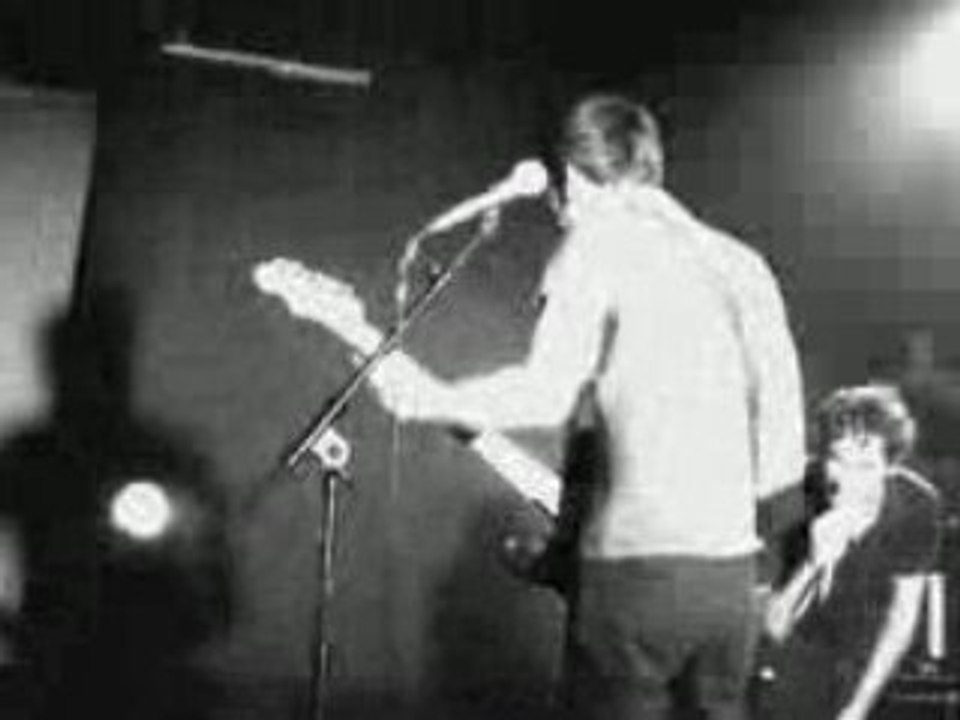 JohnnyBoy - Rock Sux