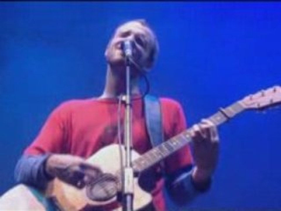 Travis - Why Does It Always Rain On Me (Glastonbury 2000)