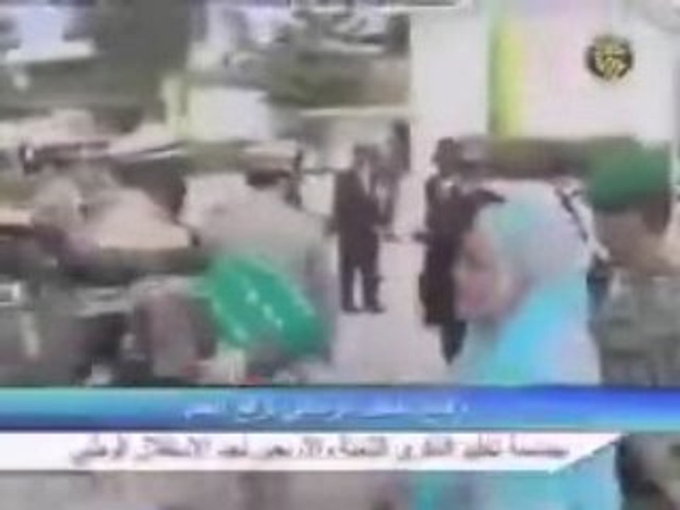 Le general Ould Abdel Aziz decoration  officier mauritanien.