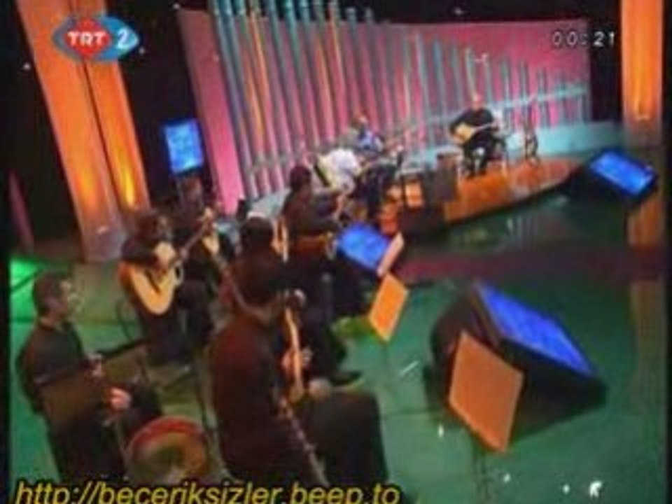 Zeynep (erkan oğur - ismail hakkı demircioğlu)