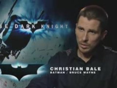 The Dark Knight : Bruce Wayne/Batman (DVD Featurette) ( VO )