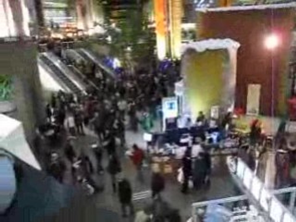 freeze à Montréal place des arts - 2 (28/11/2008)