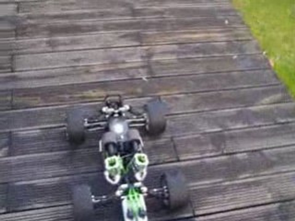 Savage 6X6 Twin Axial tout premier essais