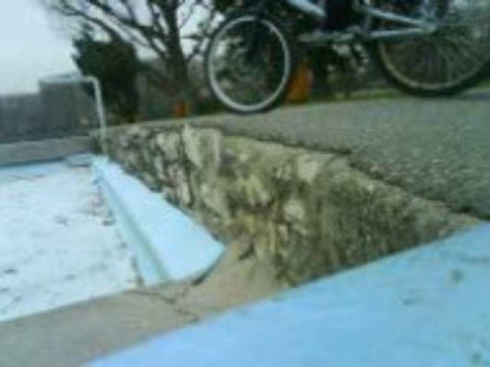 MOV00123