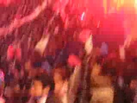 PSG-LYON TRIBUNE G AMBIANCE AVANT MATCH