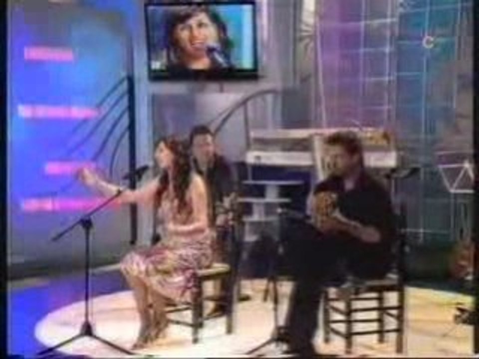 Soni Lopez cantando "Maria de la O"