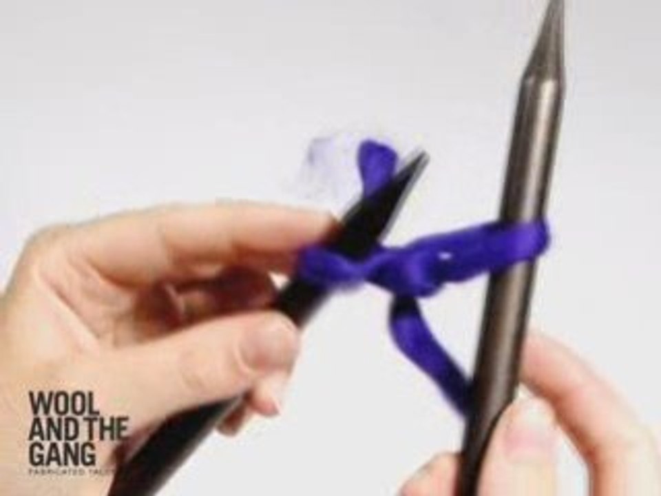02 Casting on with two needles