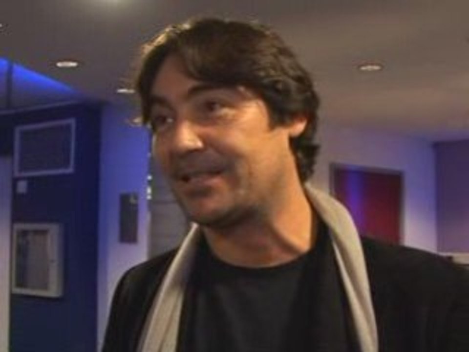 Nathaniel Parker talks up Malice In Wonderland