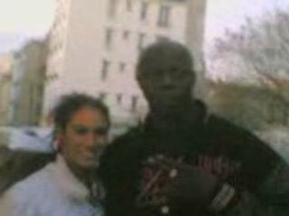 Mala avec une fan