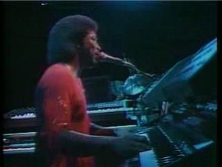 George Duke Band (Live at Tokyo 1983) - Robert Brookins