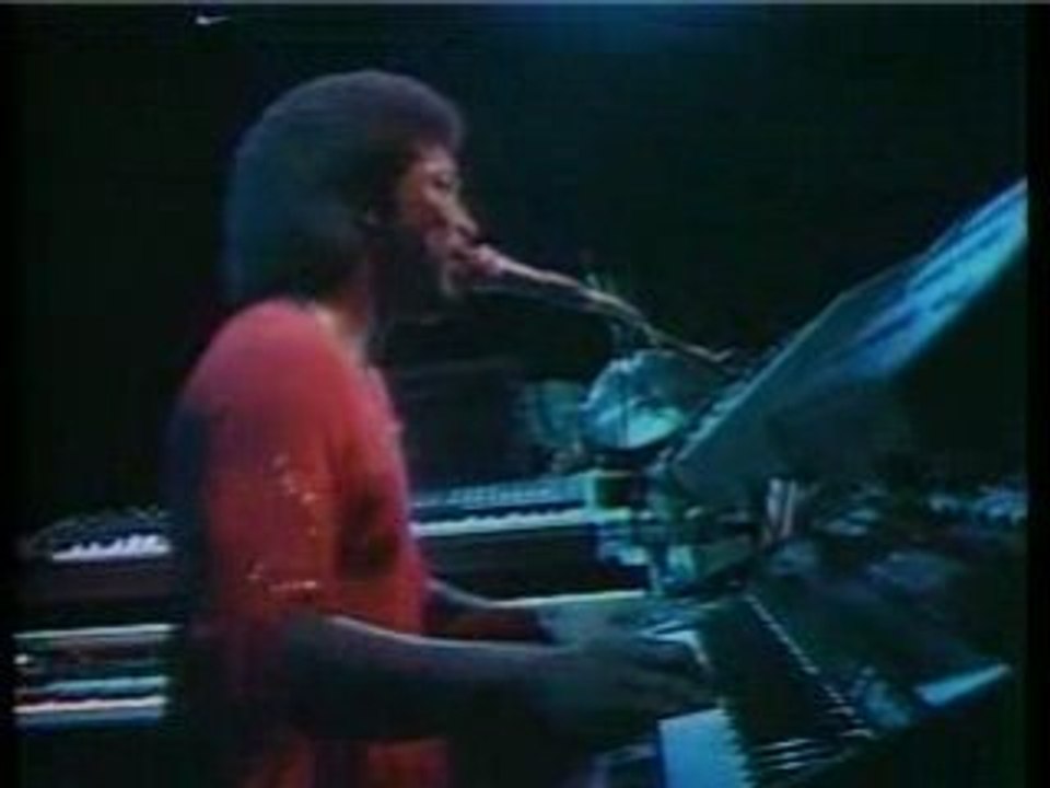 George Duke Band (Live at Tokyo 1983) - Robert Brookins