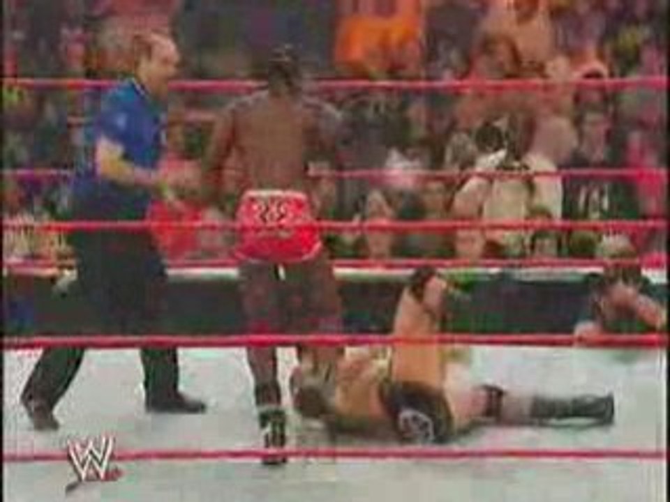 Batista vs Jeff Hardy vs Elijah Burke