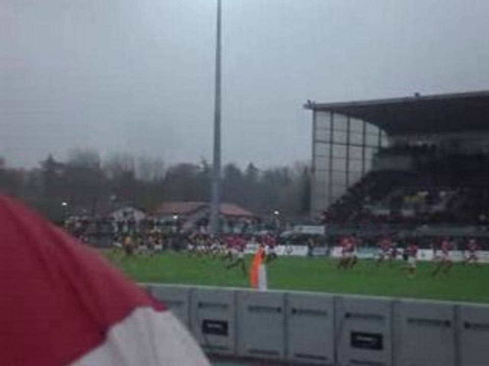 Pénalité de  Vignau Tuquet pour l'USDAX contre MONTDEMARSAN