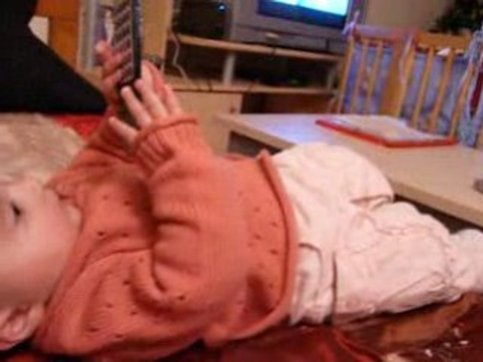 Léa et la télécommande