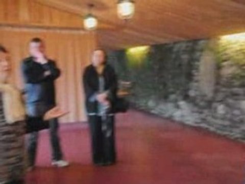 Chez Christiane, remise de chèque aux Papillons de Charcot