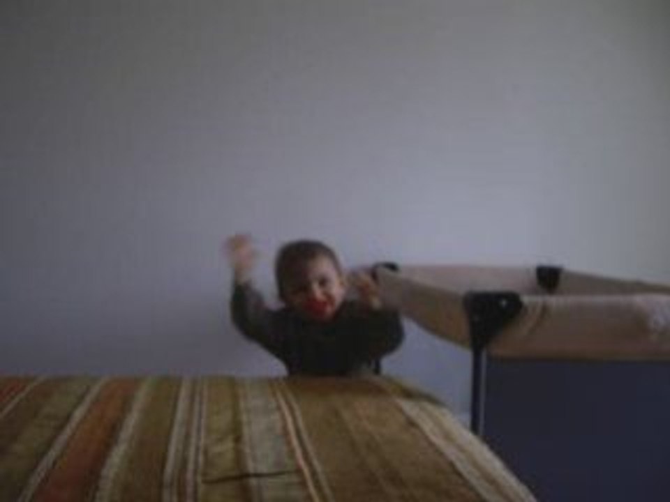 Nolan dans sur la peche aux moules