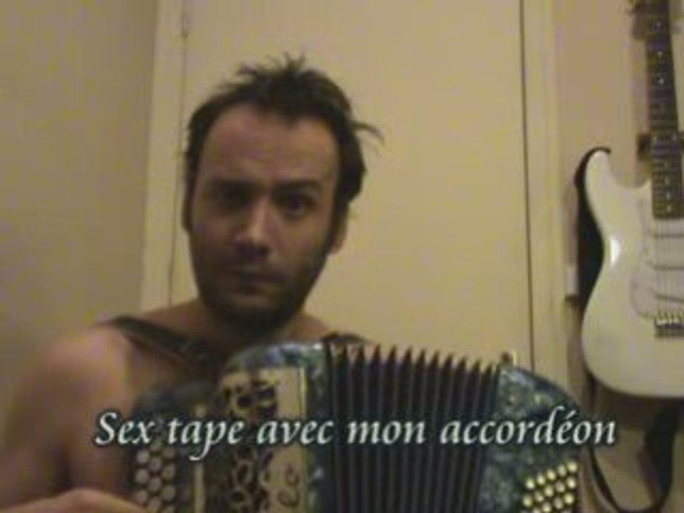 Sex tape avec mon accordéon - Cfind#08