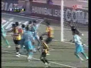 égalisation de Michael Eneramo contre USMo