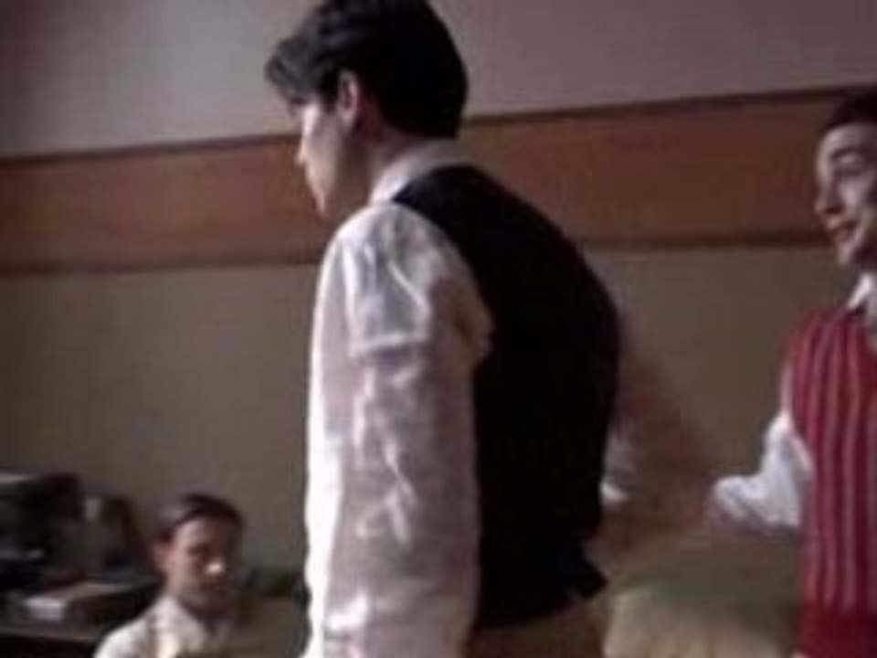 Little Ashes - clip - Dali (Pattinson) Arrives at College