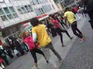 Flash hip hop in motion