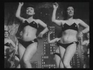 Fellini : Retro music hall à l'Italienne