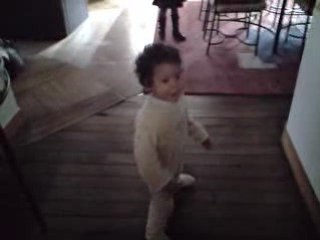 mon ptit nolhan ki c défoule