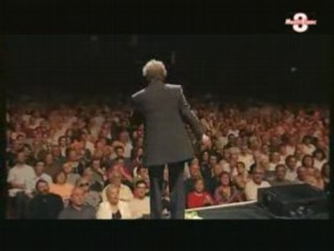 Pierre Perret: A Capella revient sur sa carrière