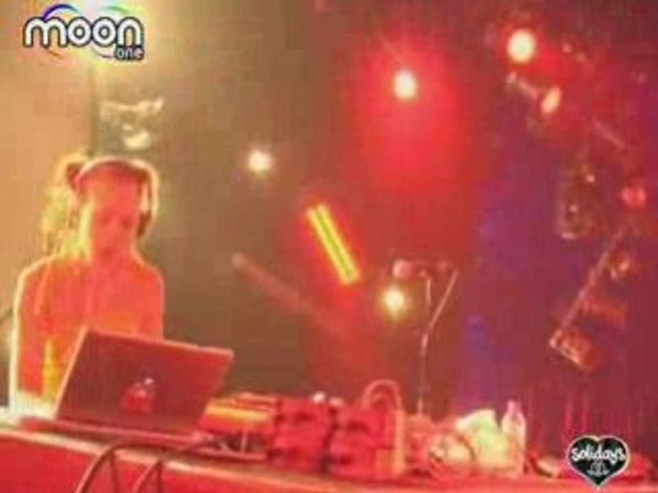 Moon one - DJ Missill @ Solidays 2008