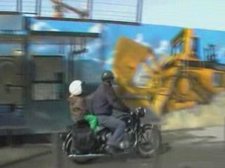 Un peu de soleil dans l'eau froide