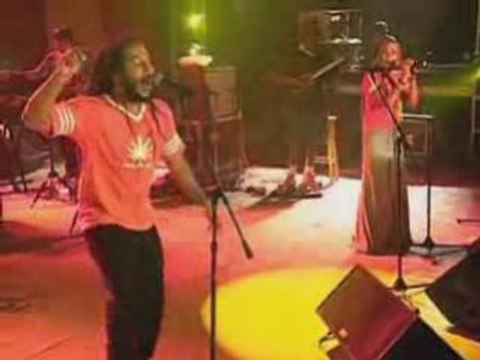 Ziggy Marley & The Melody Makers - Justice