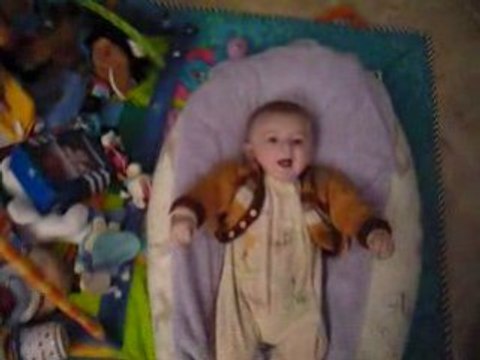 Eclats de rire : pour donner la banane à ma tata Aurélie!!!