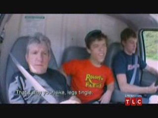 Little People, Big World - Sneezing and Orgasms