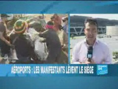 Les opposants évacuent l'aéroport international de Bangkok