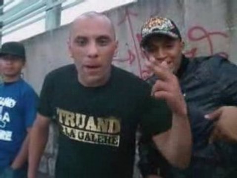 Morsay, qui nike la mère des noelistes et de vinceneil