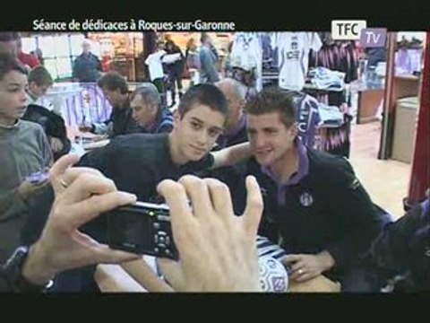 TFC-Séance de dédicaces...