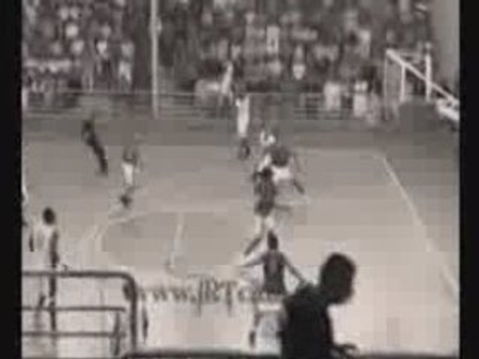 طنجة - النادي القنيطري لكرة السلة تقديم