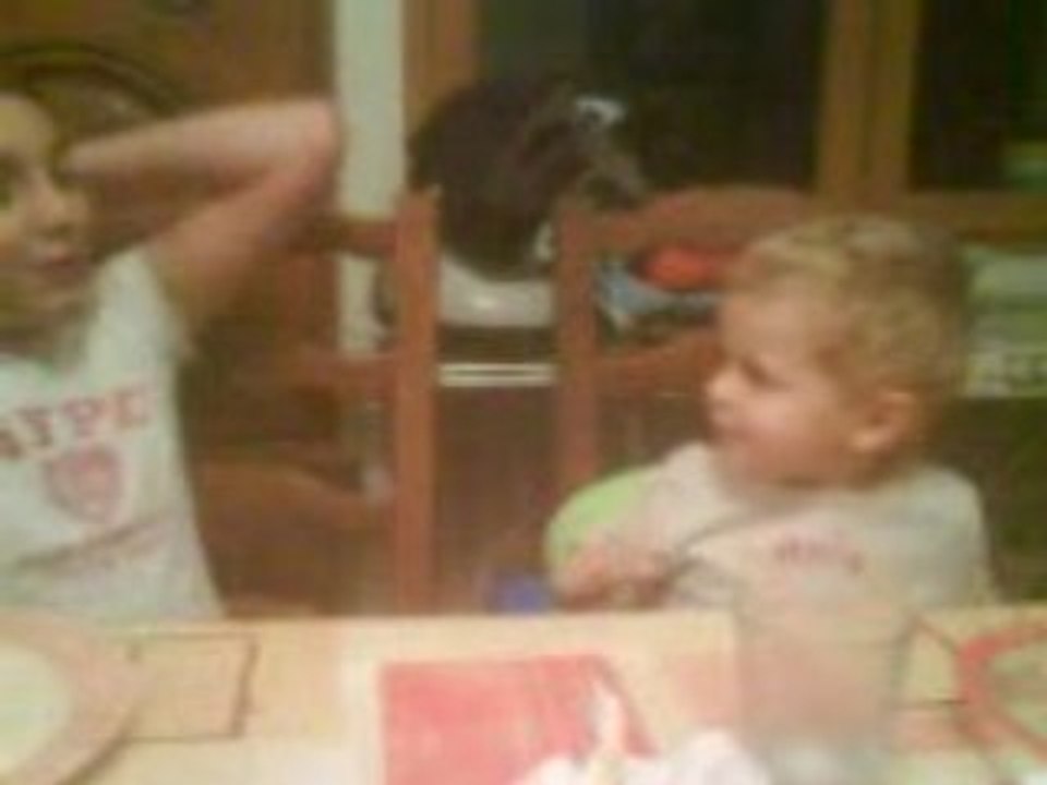 moment de délire entre frere et soeur
