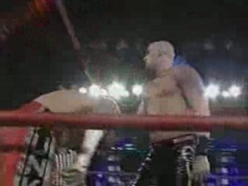 The Gatherring  vs   Vampiro  and slash