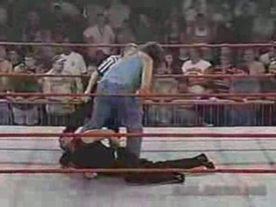 Abyss vs Eric watts
