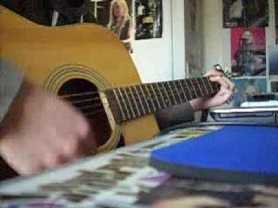 Avril Lavigne - How Does It Feel cover