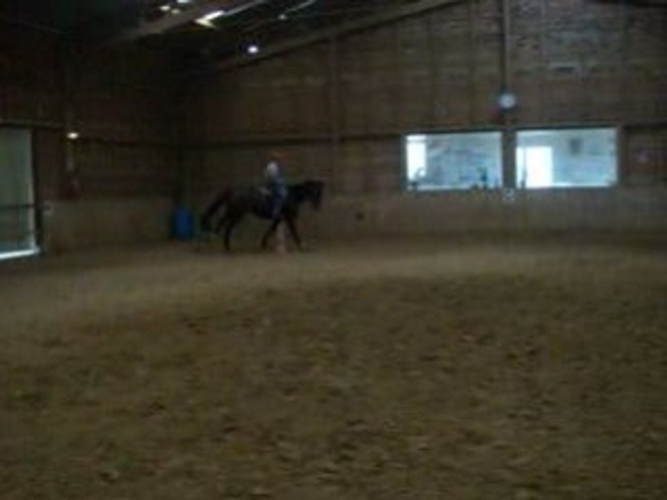 MAIN DROITE